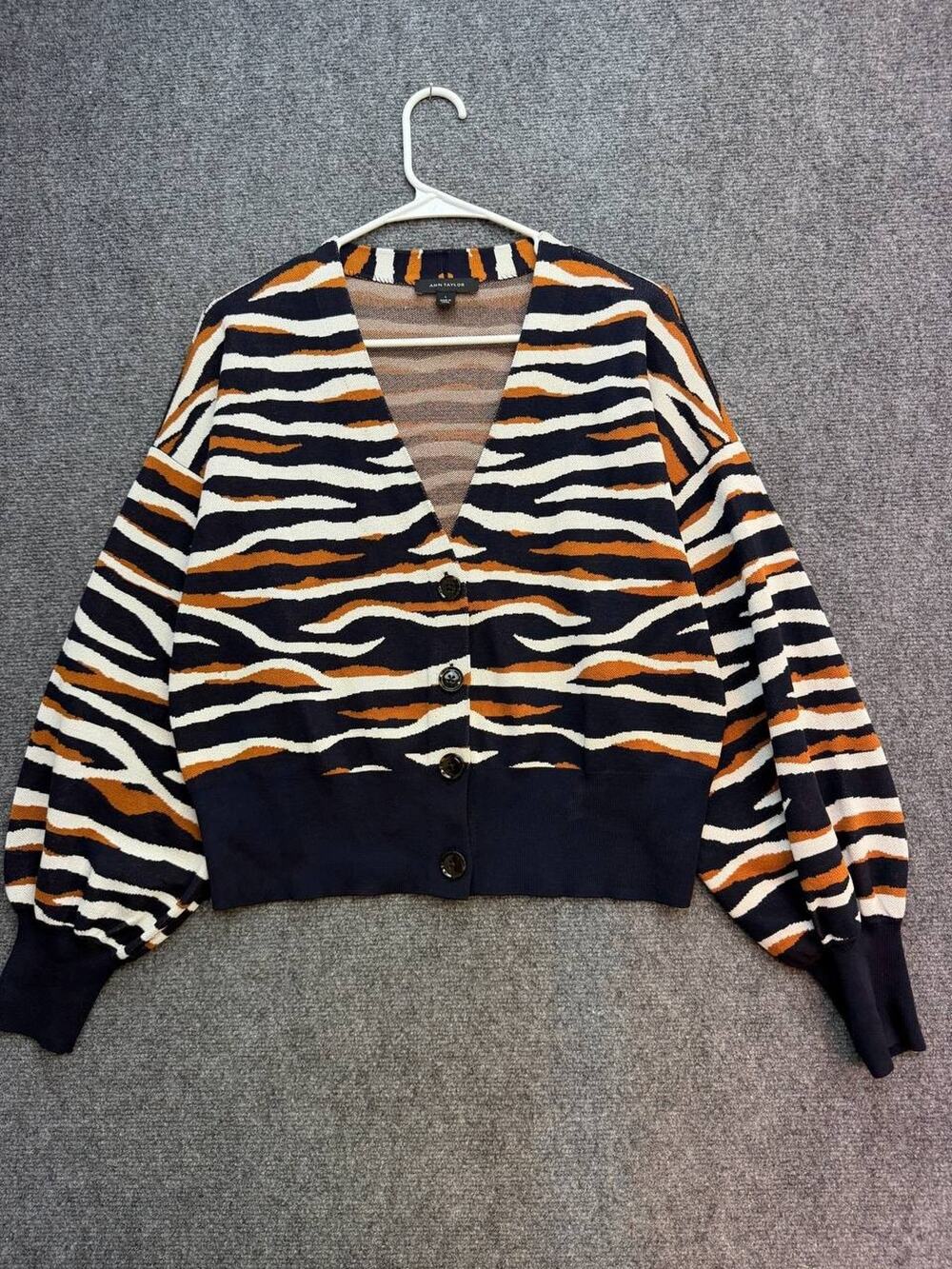 Ann Taylor Women's L Animal Print Button Cardigan Navy Orange Balloon Sleeve